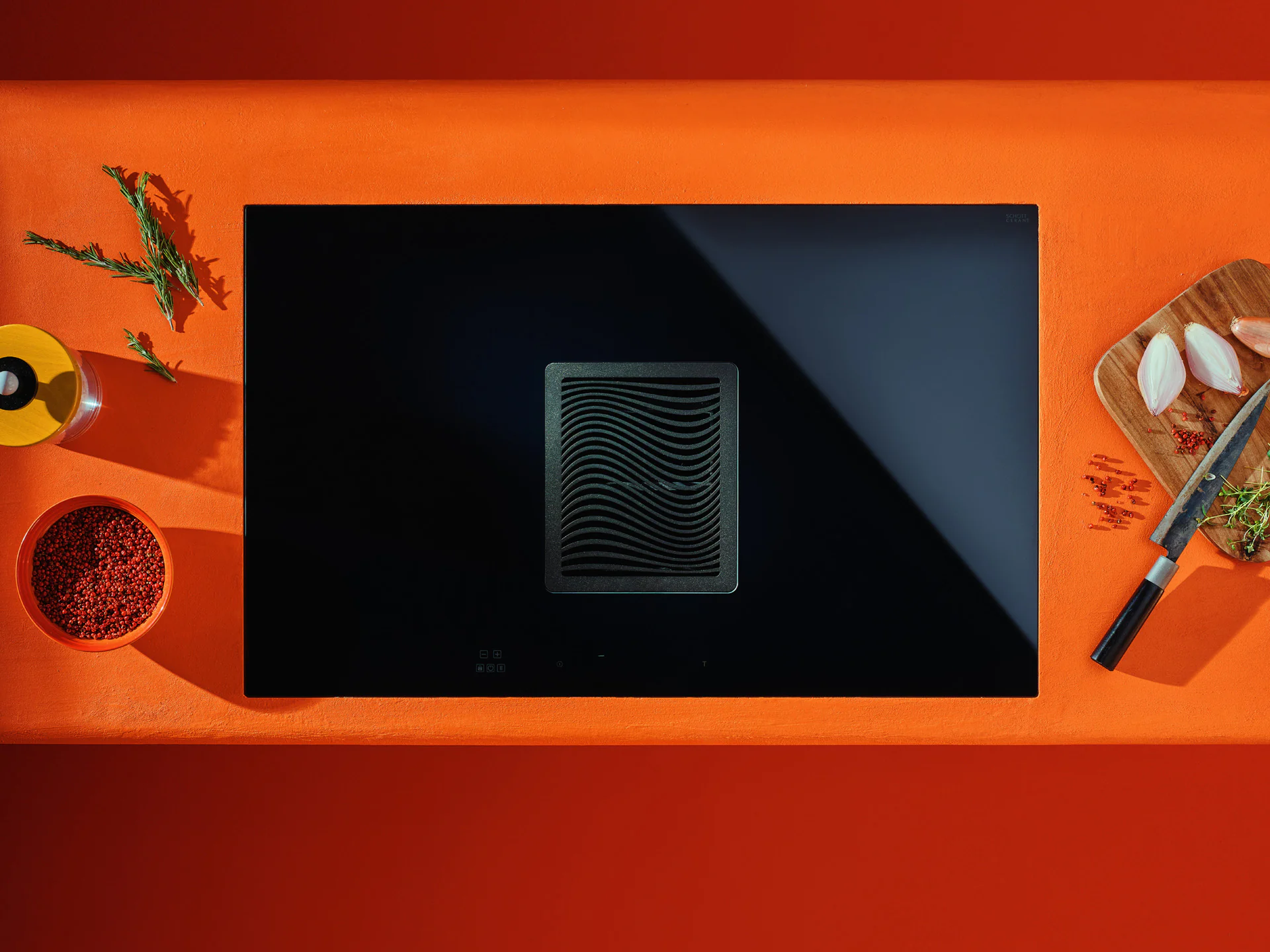 Indukčná doska s integrovaným odsávačom Ciarko Design CDB8302C WIZARD 2.0